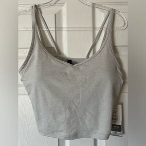NWT Vuori Crop Top